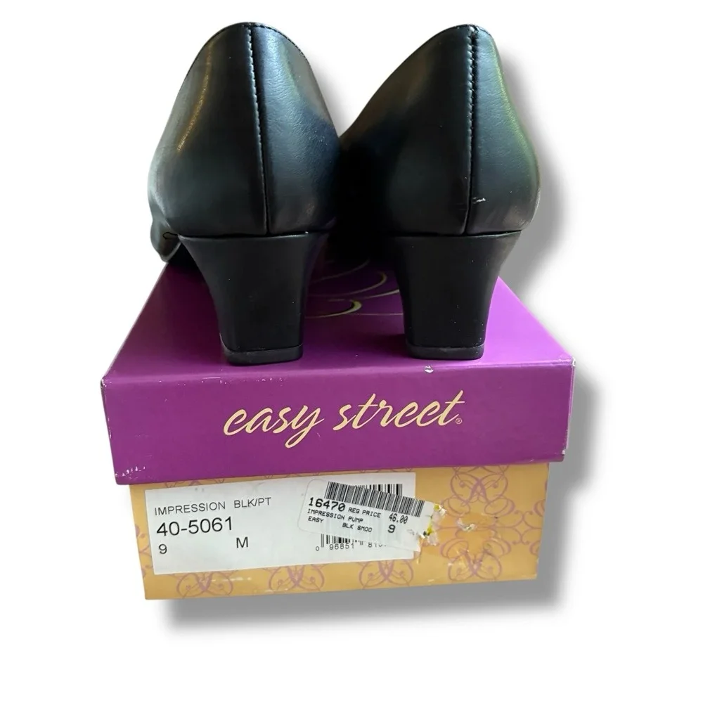 Easy Street Impression Classic Black Pumps‎ Size 9 New